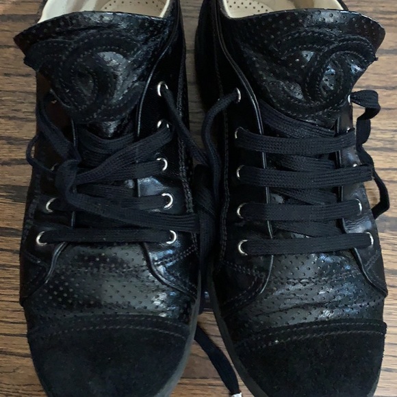 Chanel sneakers - Picture 1 of 6